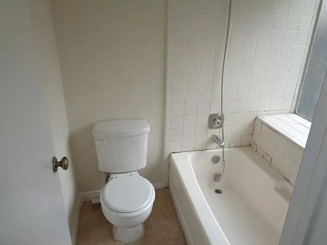 10211 Golden Sunshine Dr — Photo 13