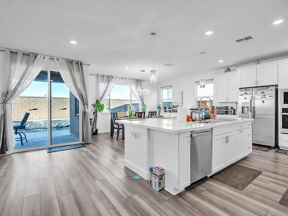 3rd image of 5631 Drifton Way