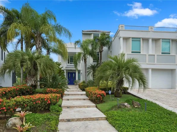 A 63 Alcazar St, Caguas, PR 00727