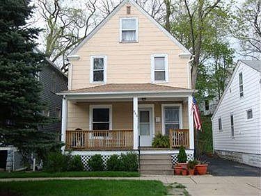 1st image of 843 W Broad St