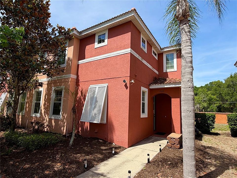 1st image of 720 Las Fuentes Dr