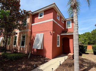 720 Las Fuentes Dr, Kissimmee, FL 34746