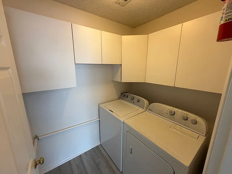 1272 N Tradition Ave — Photo 19