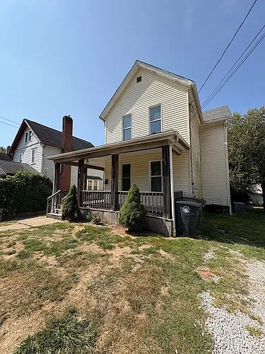 656 Kling St Photo 1