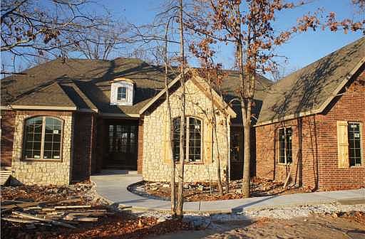 1st image of 5938 Kennedy Dr