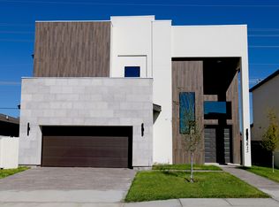 3812 Sun Valley Dr, Laredo, TX 78045