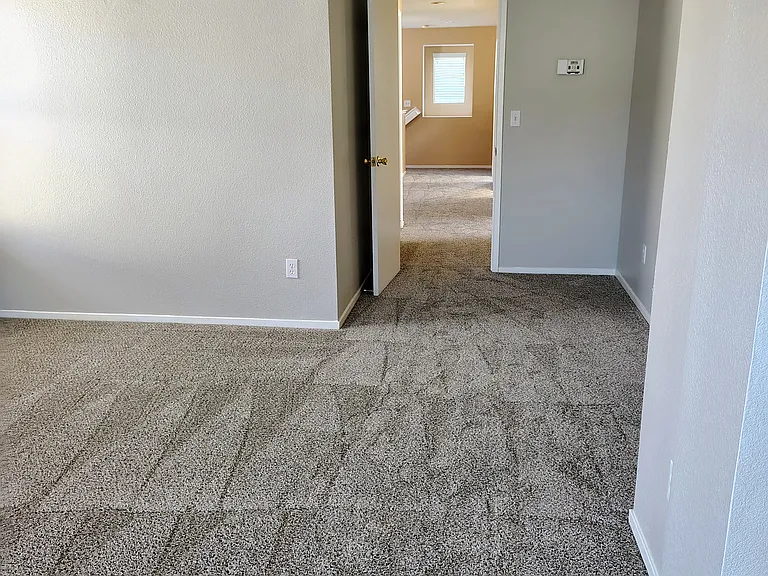 3034 Roadrunner Dr — Photo 24