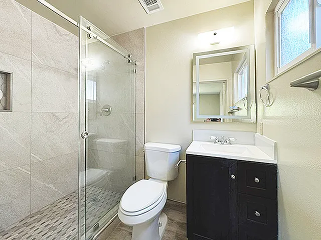 4149 Lemoyne Way — Photo 4