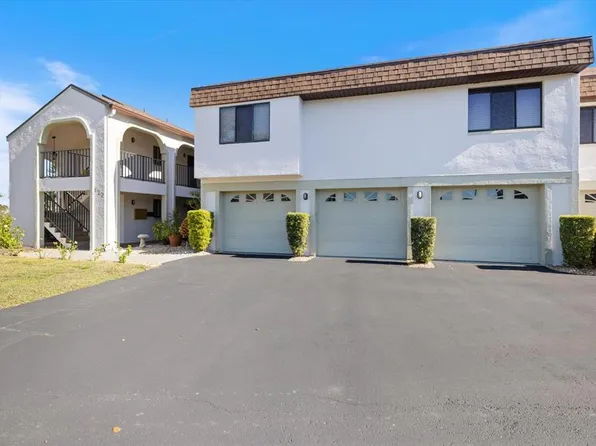 822 Capri Isles Blvd APT 107, Venice, FL 34292