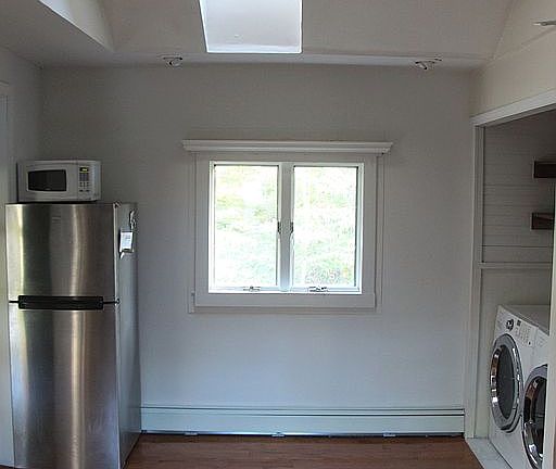 3rd image of 3 Oakwood Ave