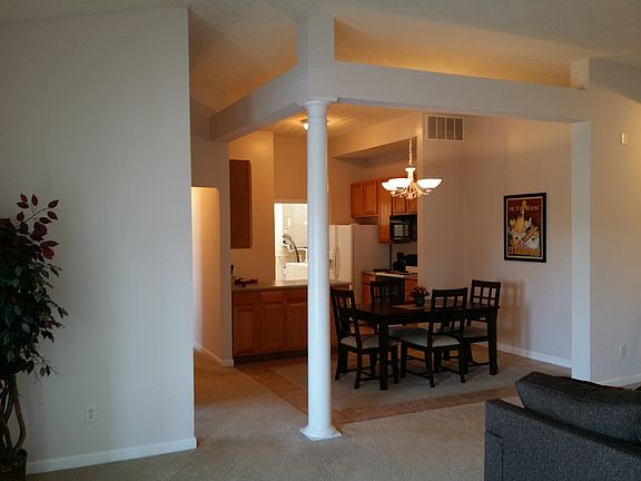 2nd image of 5547 E Fountain Cir