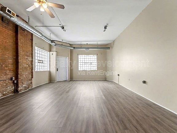 4th image of 3328 W Chicago Ave APT 1