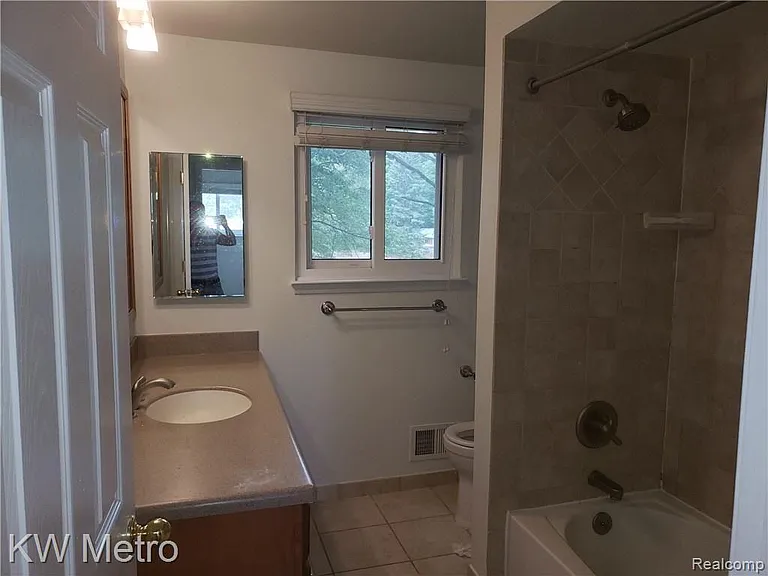 5969 Slate Dr — Photo 14