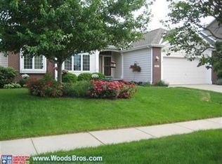 7825 Barrington Pl, Lincoln, NE 68516