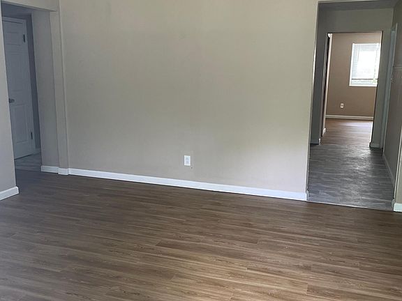5th image of 12051 Krenning Ln