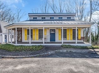 1 Laurel Path, Neptune, NJ 07753
