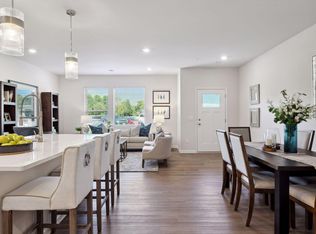 2434 N Blossom Cir, Long Lake, MN 55356