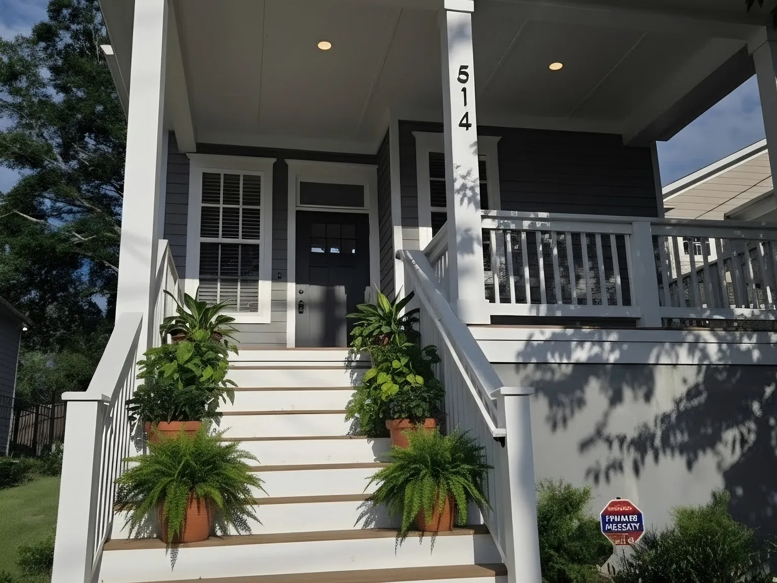3 bed, 1184 sqft, $2,200 — Photo 1