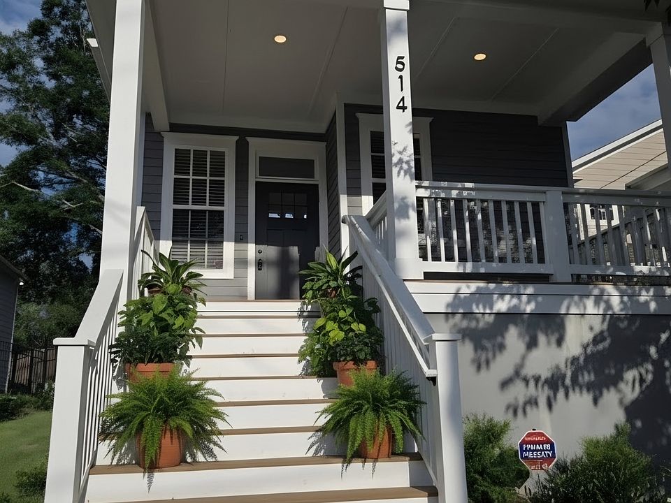 1st image of 514 Griffin St NW