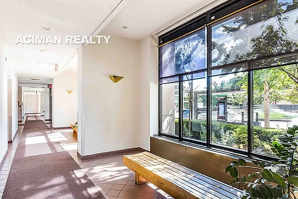 Rented by Aciman Realty LLC | media 9