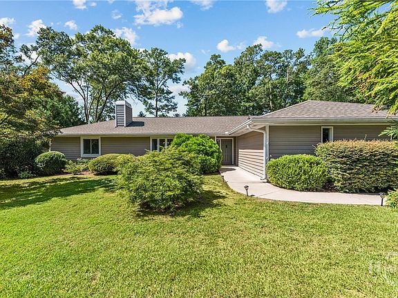 3rd image of 1041 Patrick Place