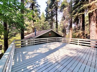 662 Sunderland Ct, Lake Arrowhead, CA 92352