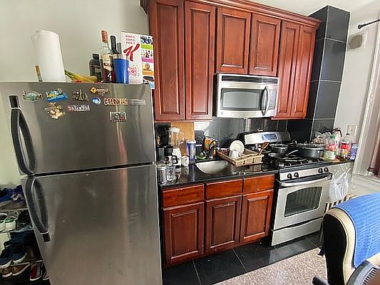 5th image of 25-40 35th St #2