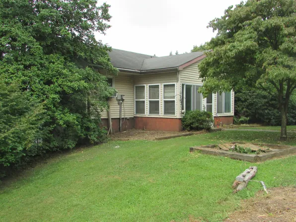 1021 Strawbridge Rd, Northumberland, PA 17857