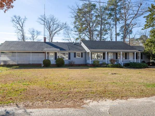 103 Charles Street, Roseboro, NC 28382