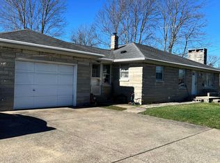 1611 E 3rd Ave, Jasper, IN 47546