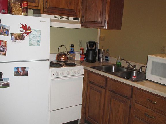 4th image of 56 East St APT 2