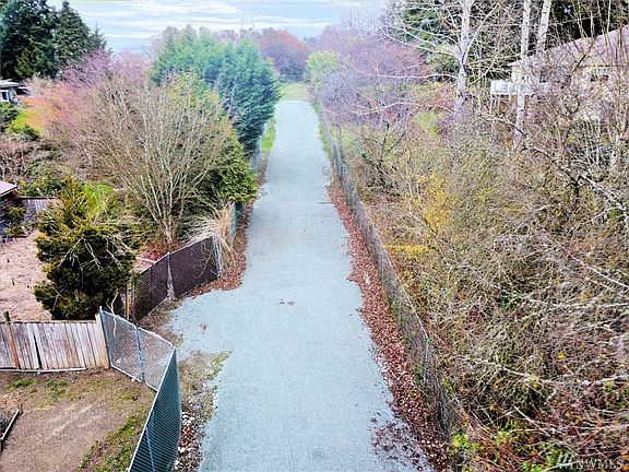 2nd image of 2303 123rd Pl SE