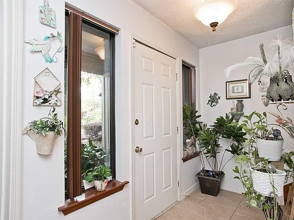 3rd image of 6248 Kirsten Dr