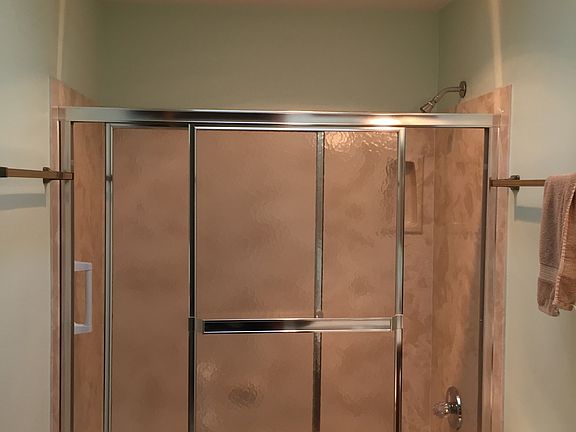 4th image of 780 W Pebble Beach Dr