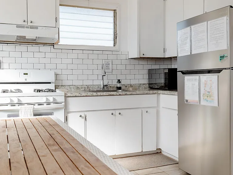 Enjoy your home cooked meals in our fully stocked kitchen!
