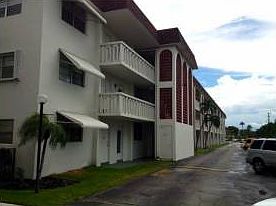 1st image of 1040 SE 4th Ave APT 325