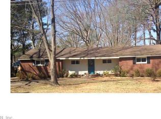 124 Allen Dr, Chesapeake, VA 23322