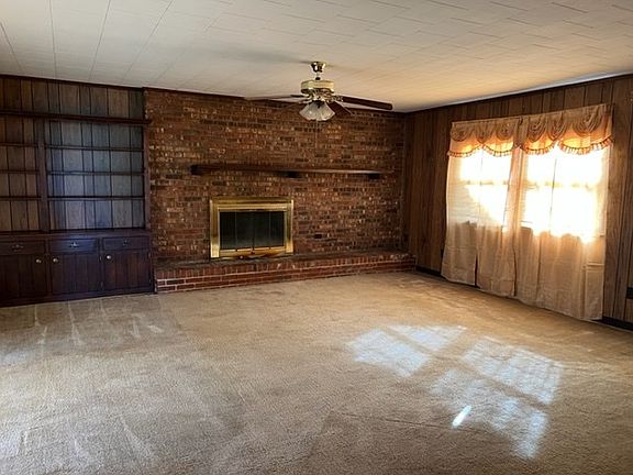 2nd image of 1624 Sunrise Dr