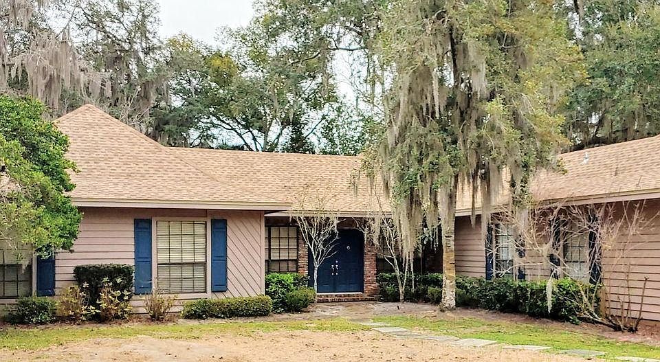 1st image of 2501 Shalimar Ln