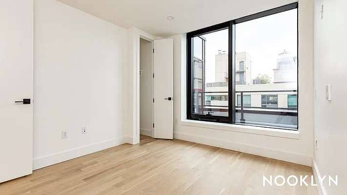 Rented by Nooklyn NYC LLC | media 135