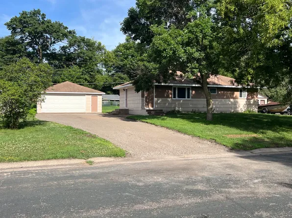 12208 Monroe St NE, Blaine, MN 55434
