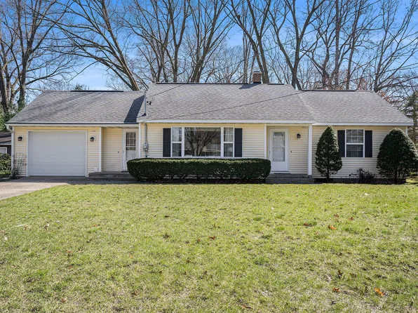 15156 Echo Ct, Spring Lake, MI 49456