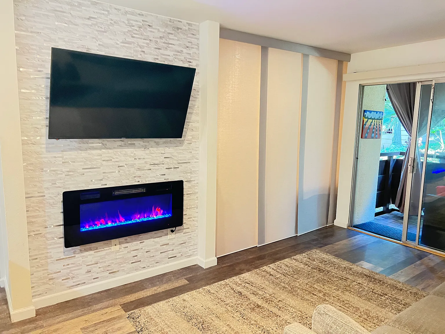 Studio, 422 sqft, $2,200 — Photo 4