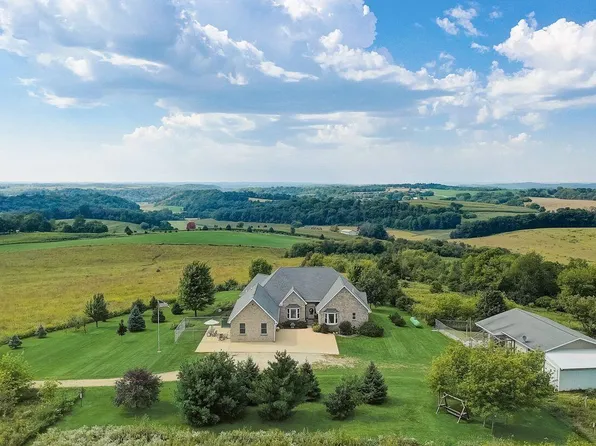 5735 Schuman ROAD, Cross Plains, WI 53528