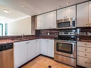 4th image of 1520 Gulf Blvd #5-PENTHOUSE