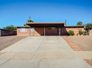 8439 E 19th St, Tucson, AZ 85710