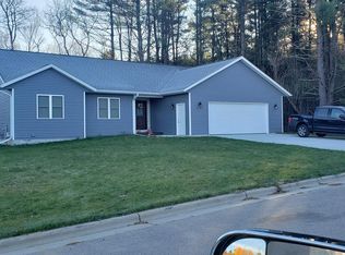 342 Wooded Gln, Wisconsin Dells, WI 53965