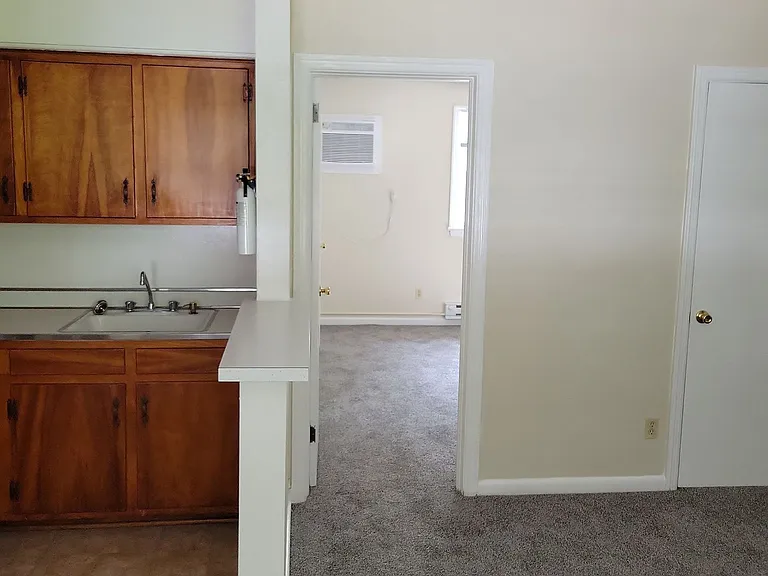 Kingston Landing Apartments — Photo 6