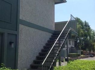 872 W 13th St APT 4, Azusa, CA 91702