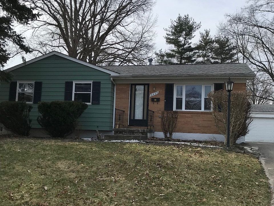 1st image of 6425 Carriage Ln